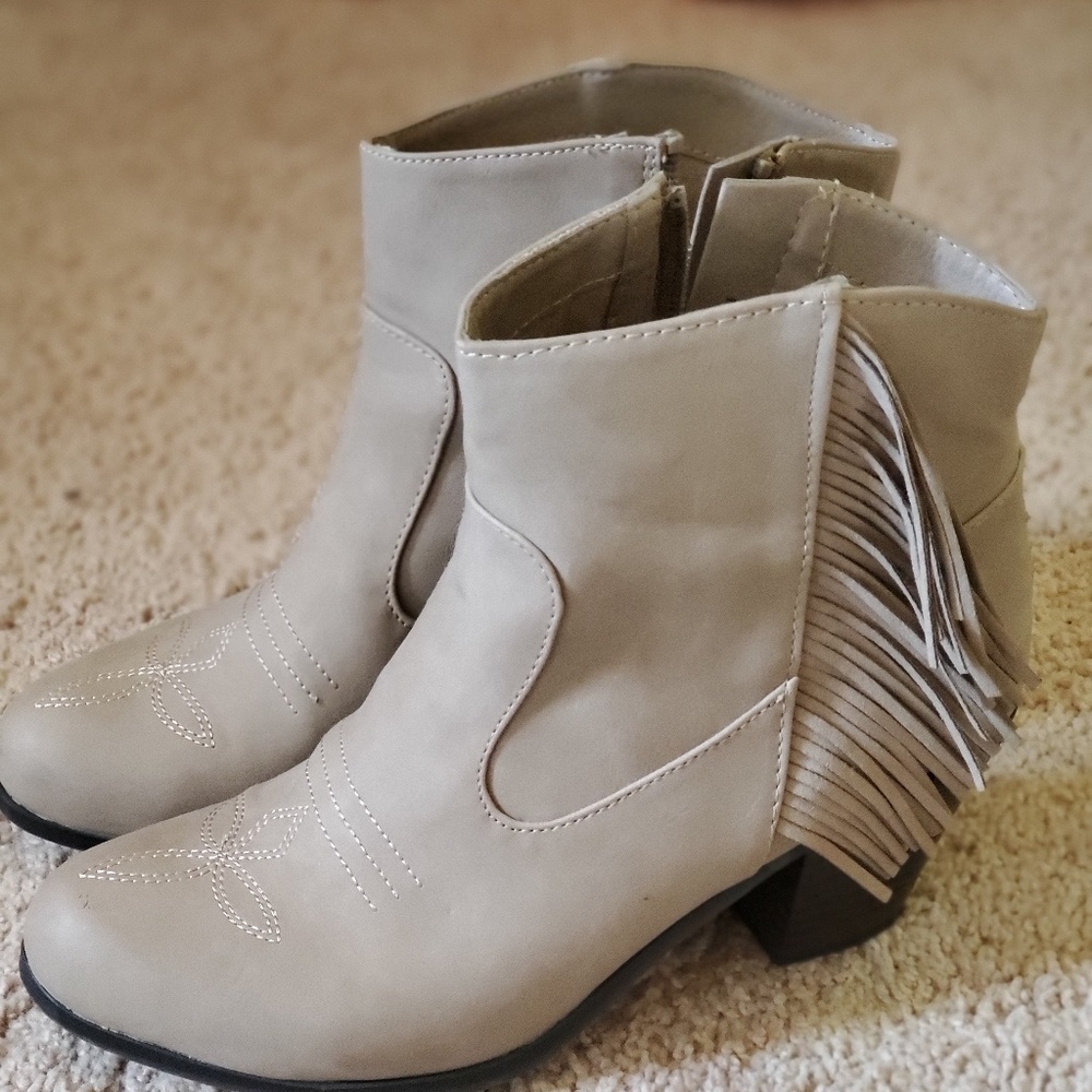 Boots booties
